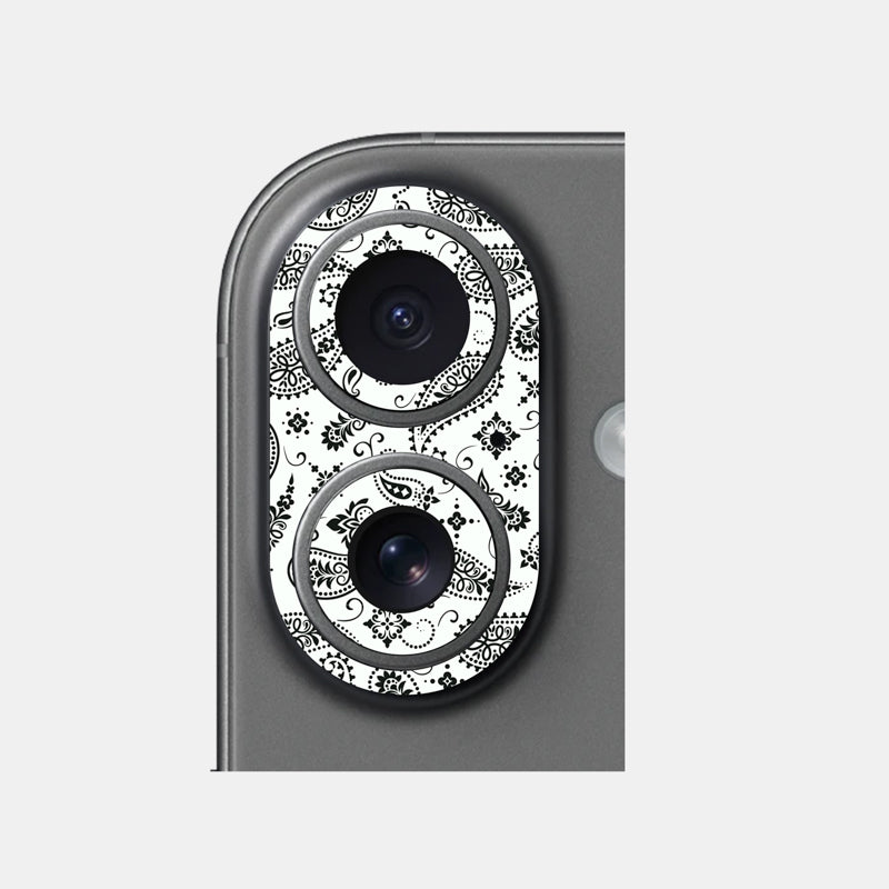 White Paisley Pack of 2