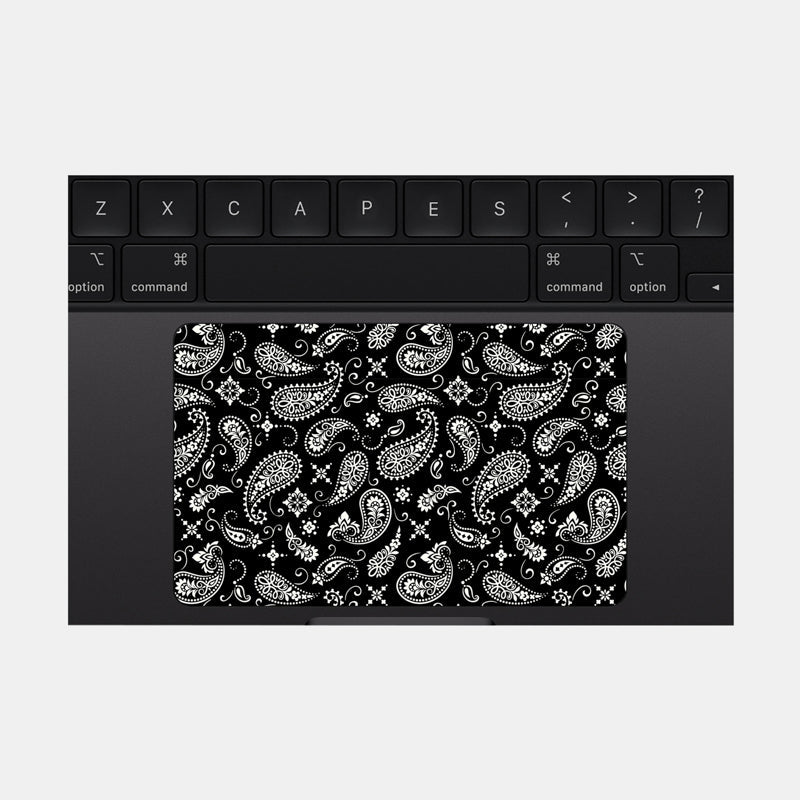 Black Paisley Full