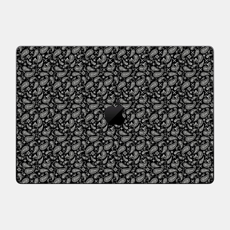 black Paisley essential