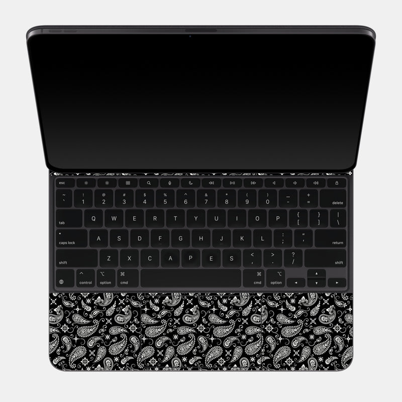 Black Paisley Pro
