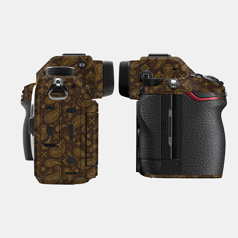 Brown Paisley Full Body