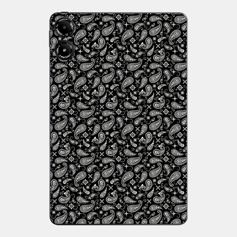 Black Paisley Full Body