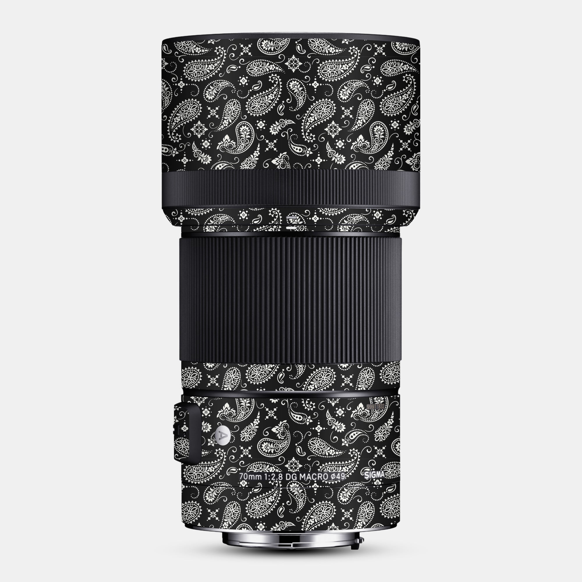 Black Paisley Full Body