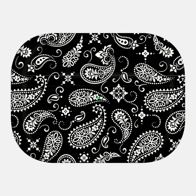 Black Paisley Full Body