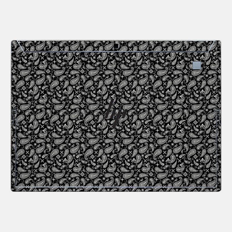 Black Paisley Essential