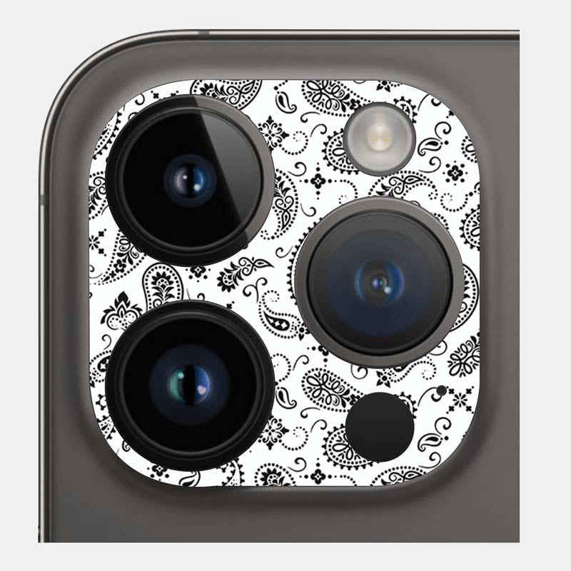 White Paisley Pack of 2