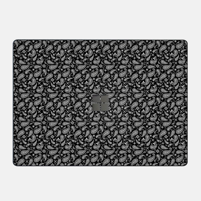 Black Paisley Essential