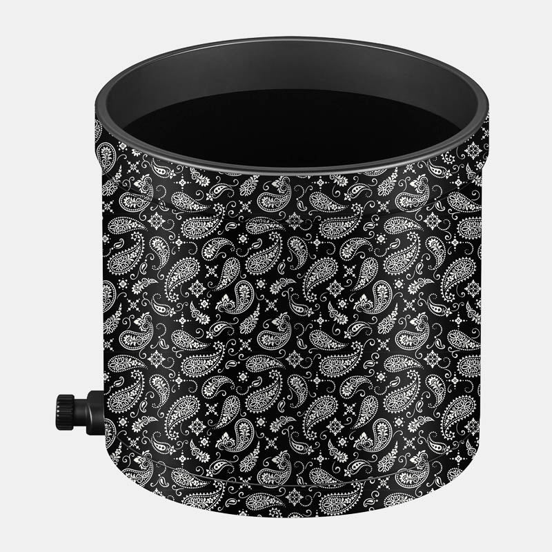 Black Paisley Full Body