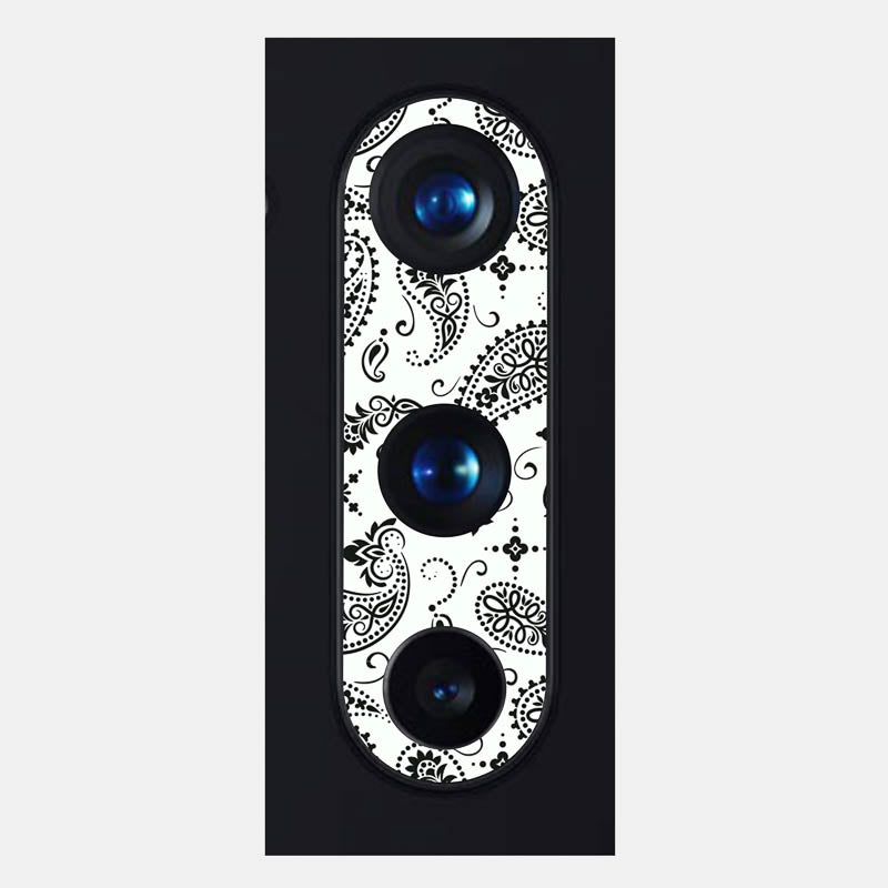 White Paisley Pack of 2