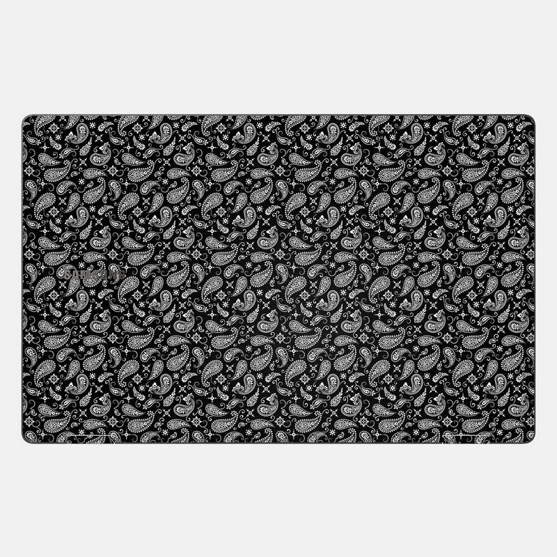 Black Paisley Pro