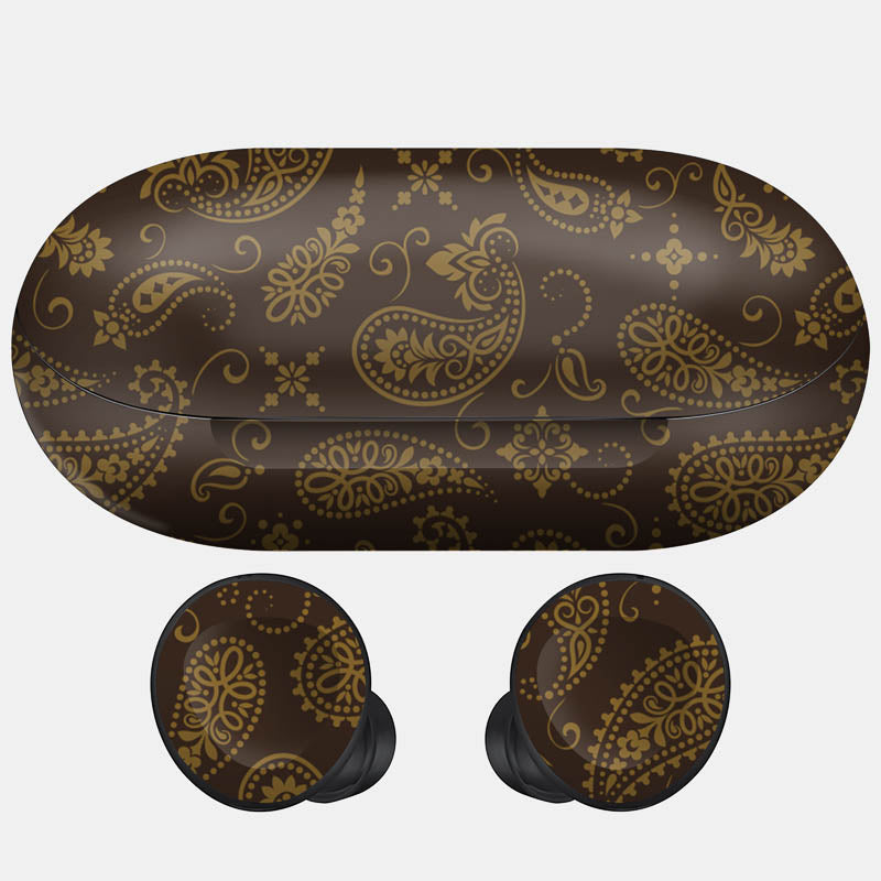 Black Paisley Full Body