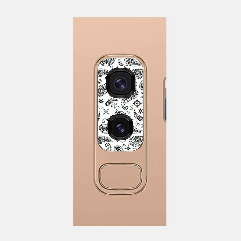 White Paisley Pack of 2