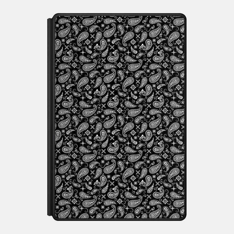 Black Paisley Essential