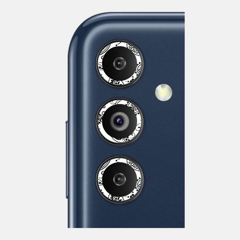 White Paisley Pack of 2