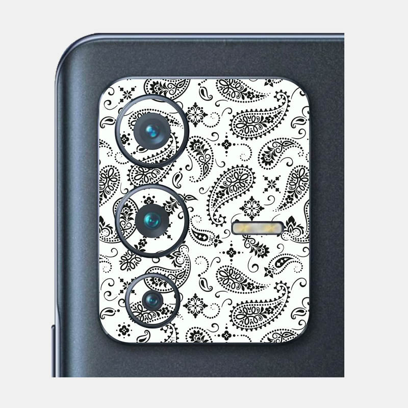 White Paisley Pack of 2