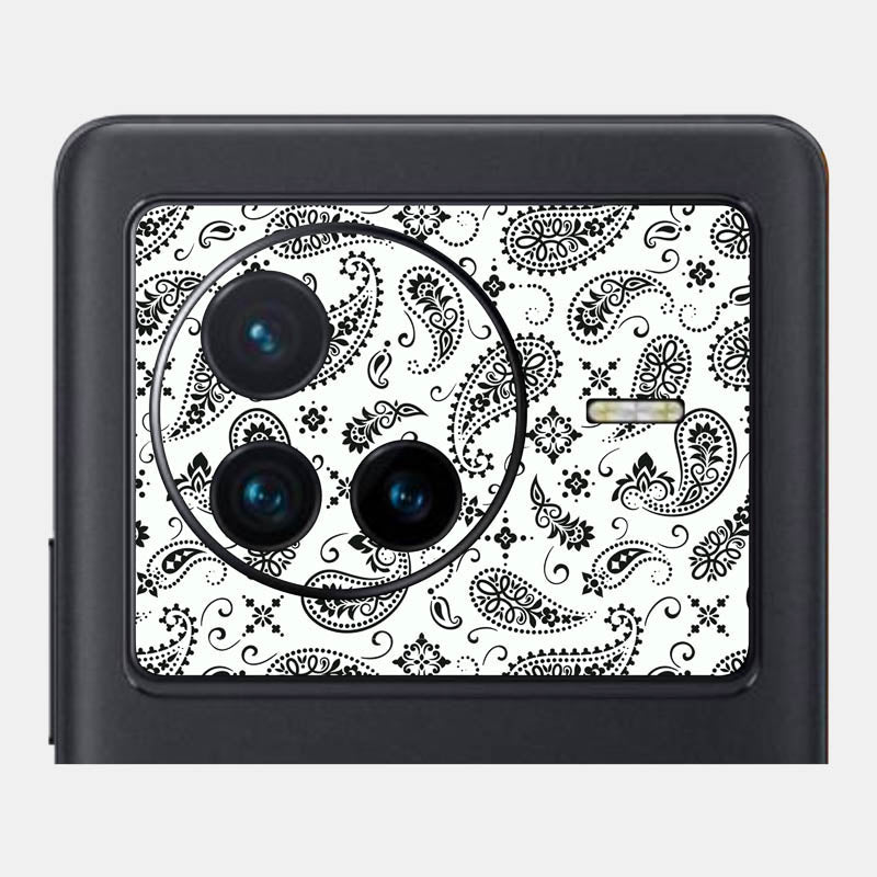 White Paisley Pack of 2