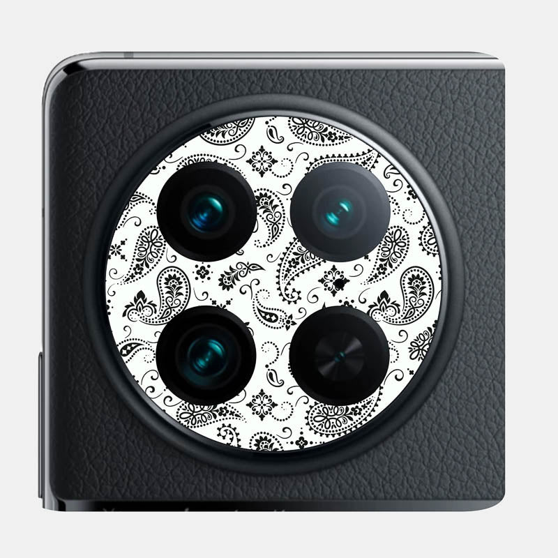 White Paisley Pack of 2