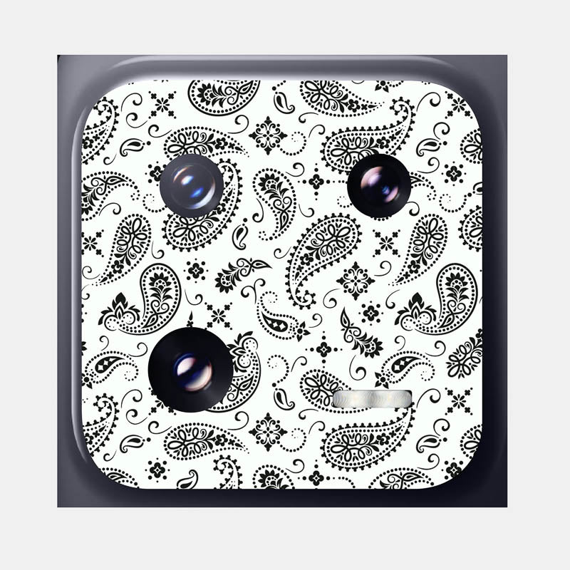 White Paisley Pack of 2