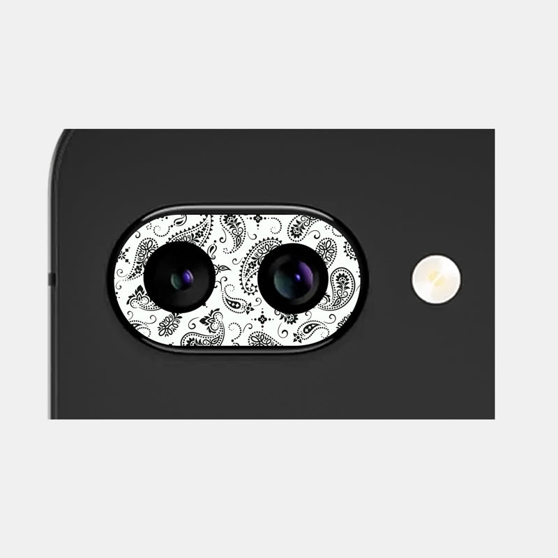 White Paisley Pack of 2