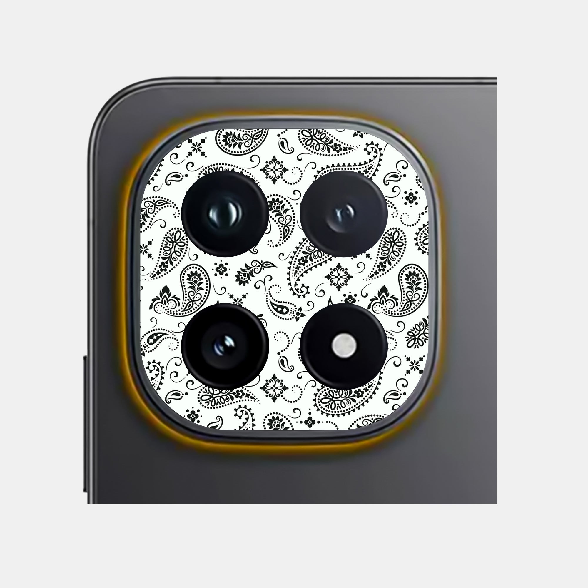 White Paisley Pack of 2