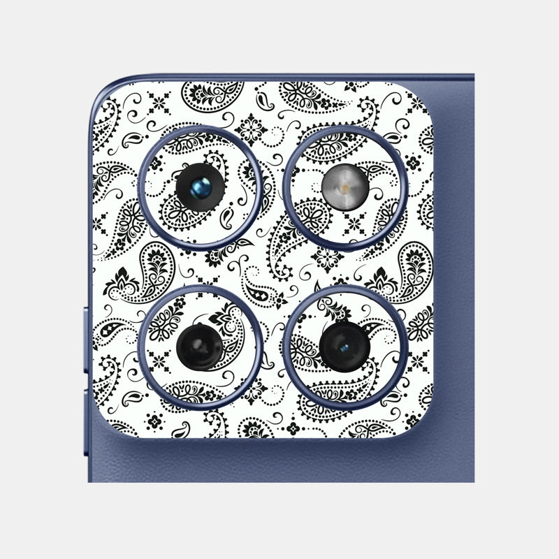 White Paisley Pack of 2
