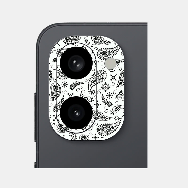 White Paisley Pack of 2